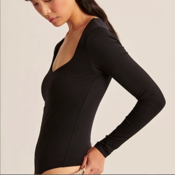 Long-Sleeve Double-Layered Seamless Bodysuit - Picture 6 of 7